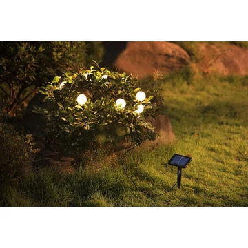 Napelemes LED fényfüzér 0.6W 8PCS. 2000K IP68