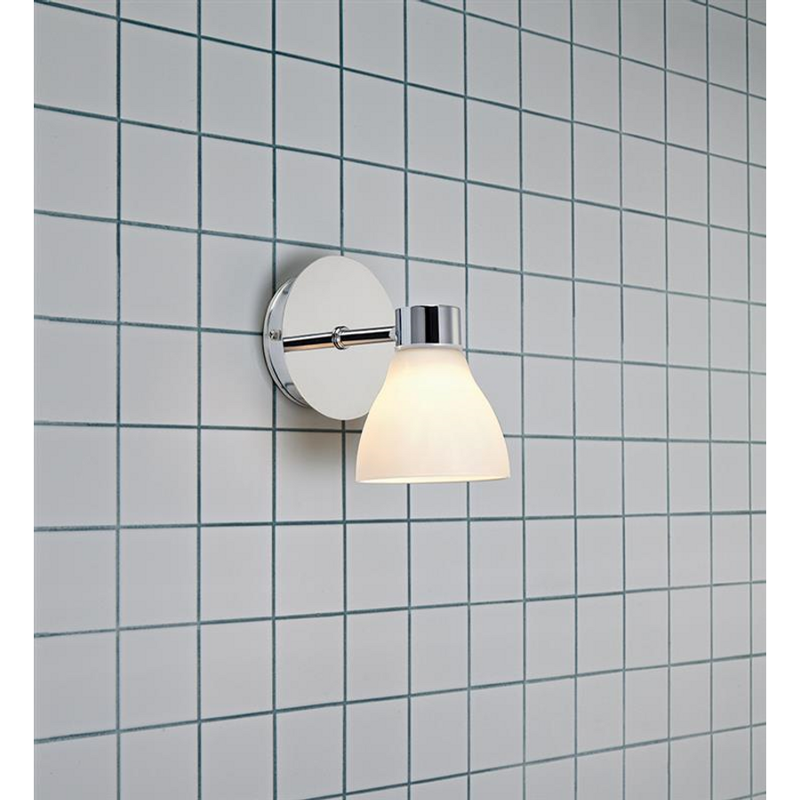 Image of MARKSLÖJD Cassis Wall 1L króm/opál